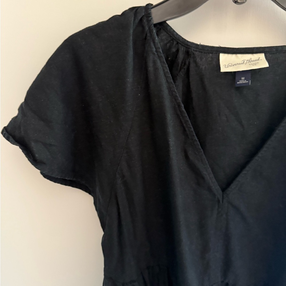 Universal Thread Black V-Neck Tiered Dress